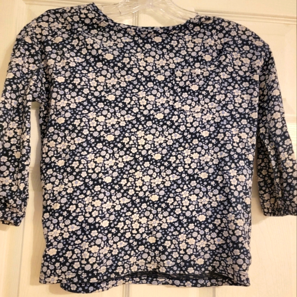 Gap Kids, M, 3/4 sleeve Navy Blue and White shirt